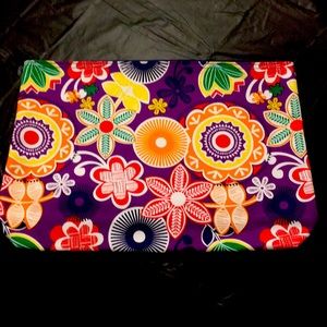 Thirty one zipper pouch
